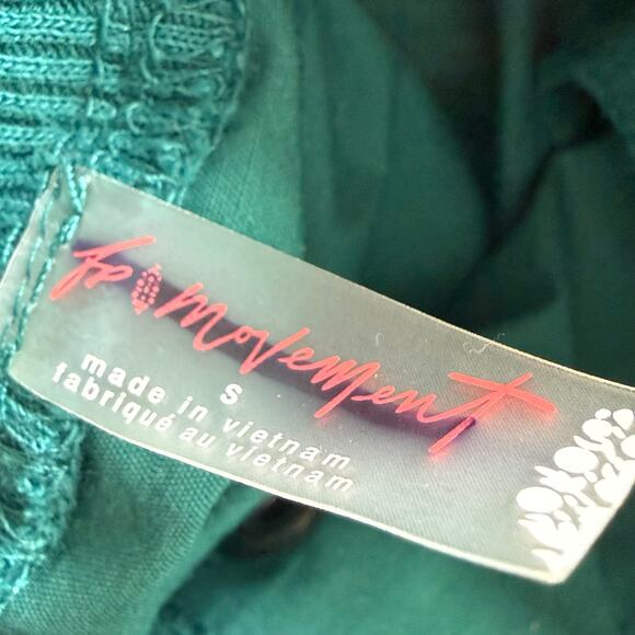 Free People FP Movement Mesmerize Me Colorblock Cargo Pants Size S Spruced Up - Picture 7 of 16